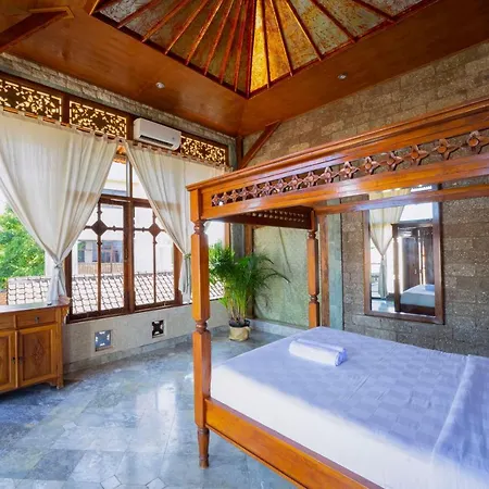 Uluwatu Mansion Villas
