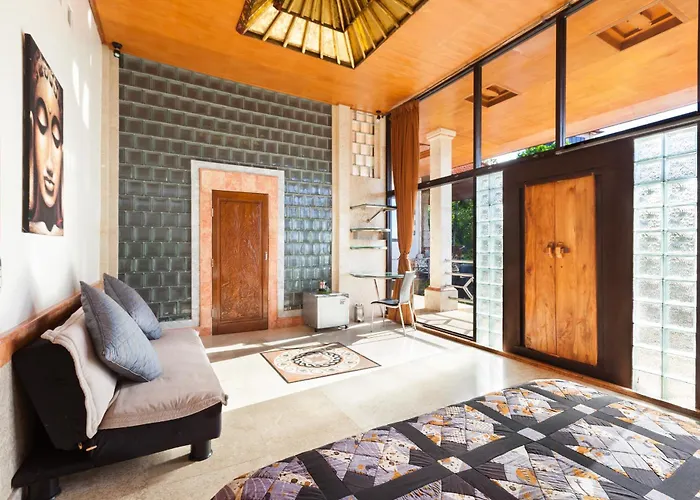 Uluwatu Mansion Holiday park