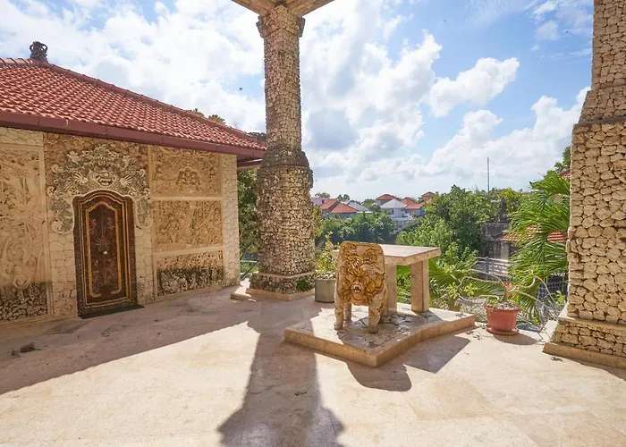 Holiday park Uluwatu Mansion 3*