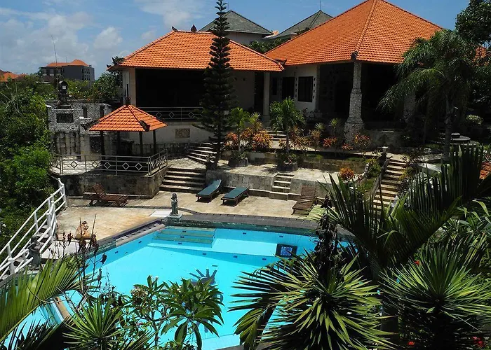 Uluwatu Mansion 3*